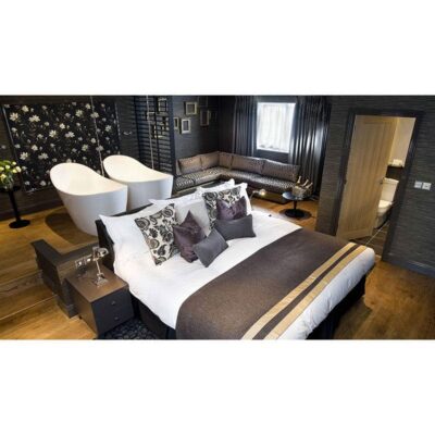 Victoria Albert Amalfi Rimless Slipper Bath