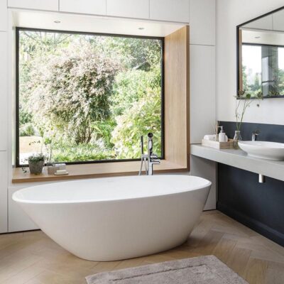 Victoria Albert Mozzano Rimless Bath