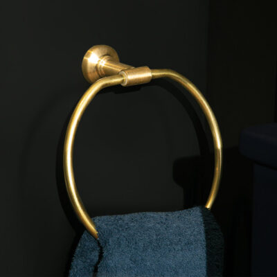 thomas-crapper-elegant-towel-ring