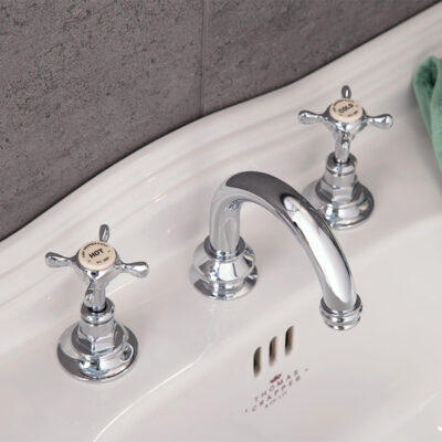 thomas-crpper-marlborough-3-hole-deck-basin-mixer