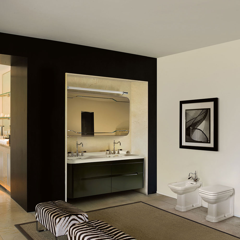 Waldorf Bathroom Suite 1 