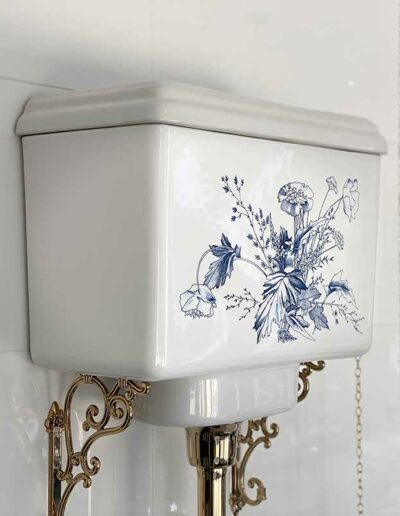silverdale-victorian-blue-garden-floral-high-level-cistern
