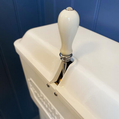 Thomas Crapper 814 Cast Cistern Low Level WC Set - 6 Colours Available - Image 3