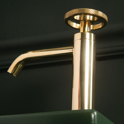 thomas-crapper-polished-brass-monobloc-tap