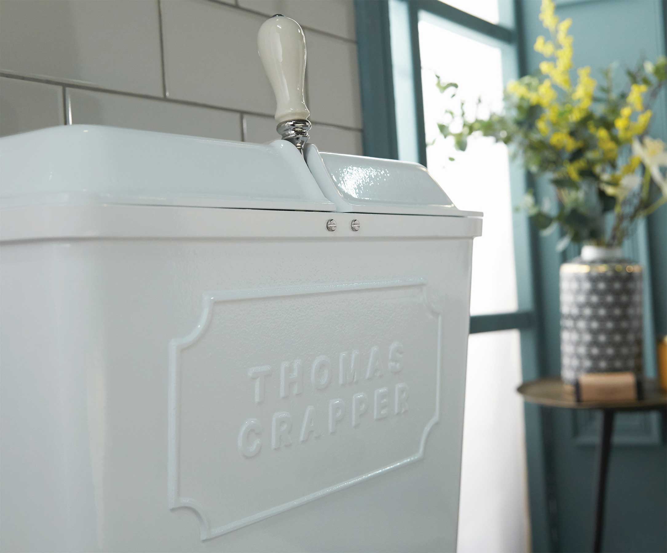 Thomas-Crapper-Pull-Lever-Cistern