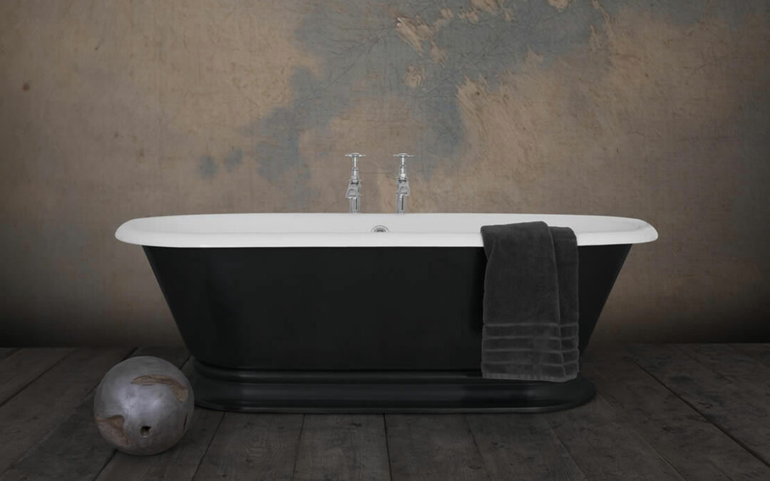 Cast Iron Baths: Everything You Need to Know in 2023