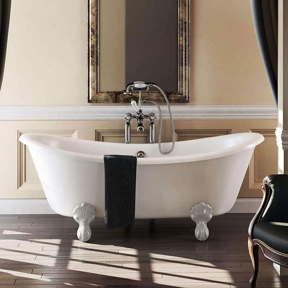 Burlington Bateau Bathtub to display the sale of the bathtub