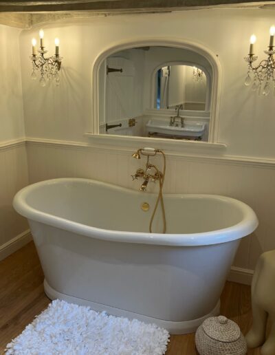 Freestanding Bath