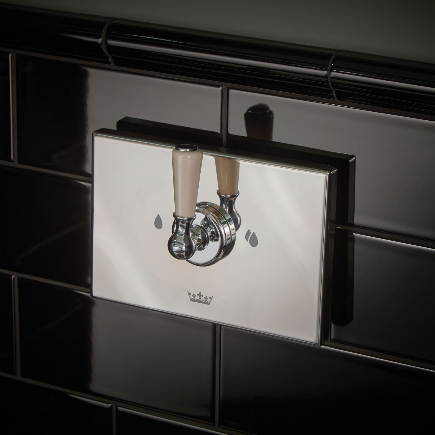 Thomas Crapper Lever Flush Plate